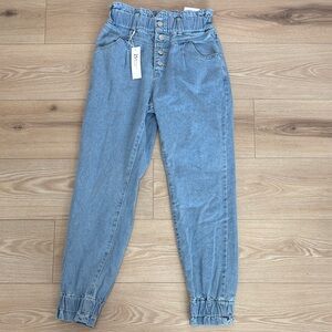 SHEIN Light Blue High-Rise Jeans